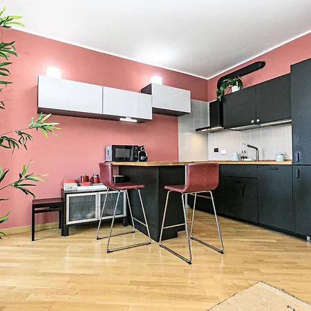 Real Italian Estate - Lighthouse Marina View Apartment *