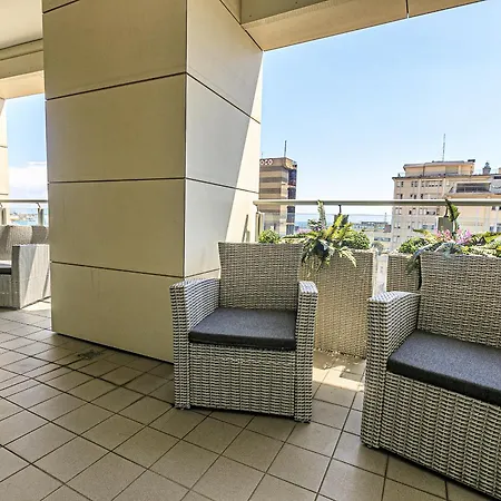 Apartment Real Italian Estate - Lighthouse Marina View