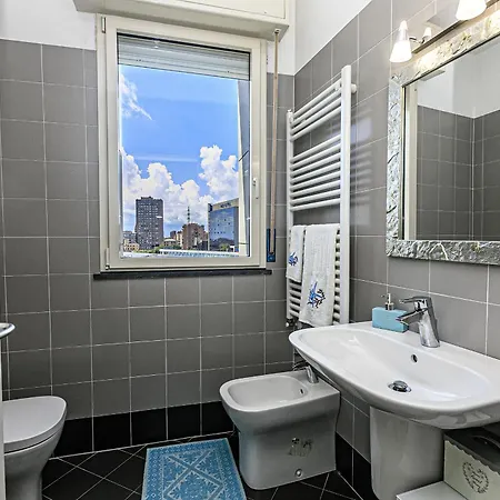 Apartment Real Italian Estate - Lighthouse Marina View Genoa